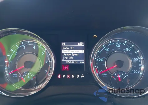 2012 Chrysler Town & Country Touring из США, поврежденный, VIN 2C4RC1BG1CR237654